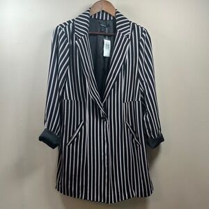 Torrid Women's 1X Black & White Stripe Longline Blazer‎ Career Casual Chic